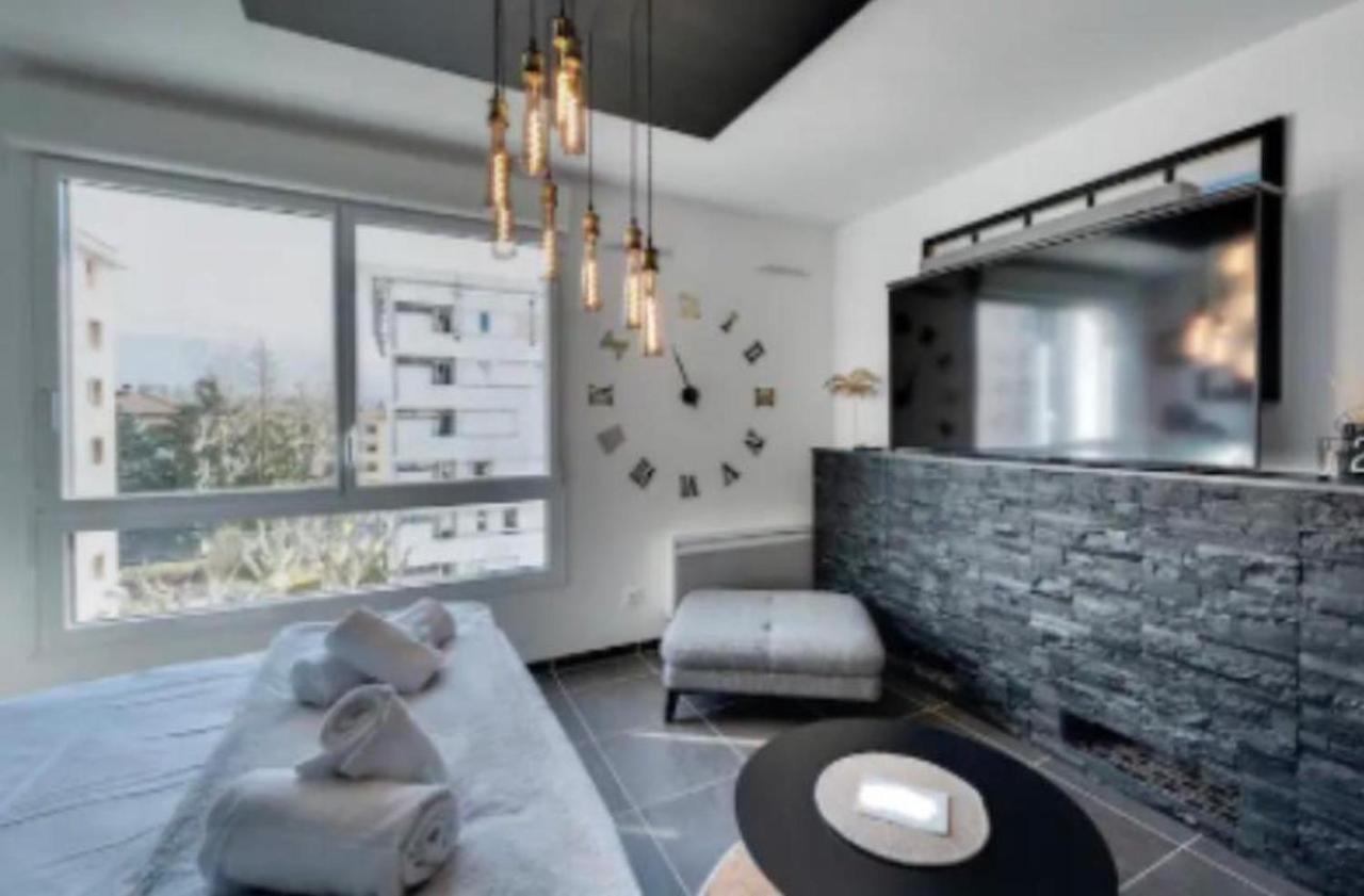 Studio Cosy A Deux Pas Du Centre Ville Annecy Exterior foto